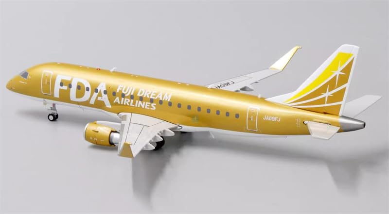 Amazon.co.jp: JC Wings 1:200 完成品 Fuji Dream Airlines for